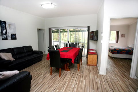 Riverview Tourist Park - eAccommodation 28