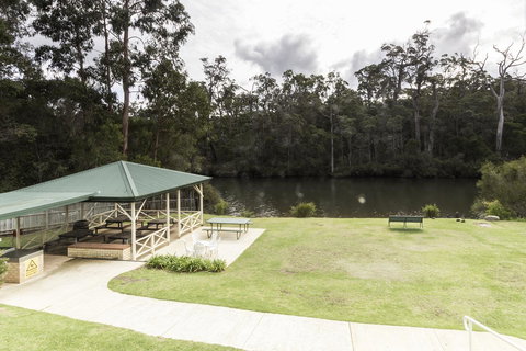 Riverview Tourist Park - eAccommodation 24