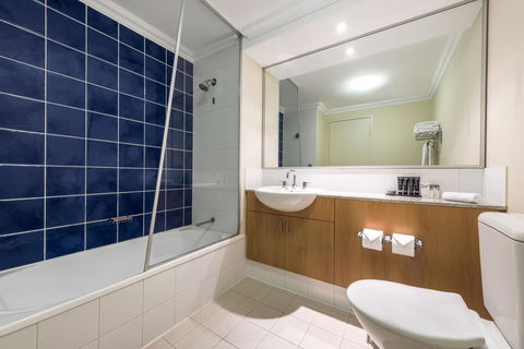 Oaks Perth Hotel - eAccommodation 1