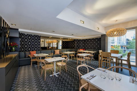 Oaks Perth Hotel - eAccommodation 42