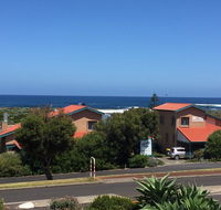 Beachside Prevelly Villas - eAccommodation