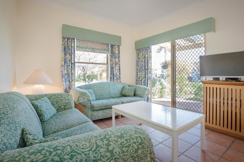 Middleton Beach By The BnB Collection - eAccommodation 23