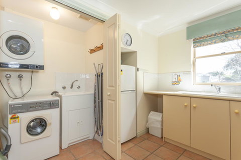 Middleton Beach By The BnB Collection - eAccommodation 21