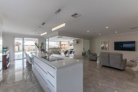 Epsom On Swan Bed & Breakfast - eAccommodation 2