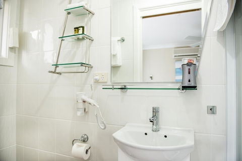 Nelson Bay Bed & Breakfast - eAccommodation 25