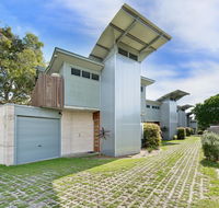 Sun Worship Eco Villas - eAccommodation