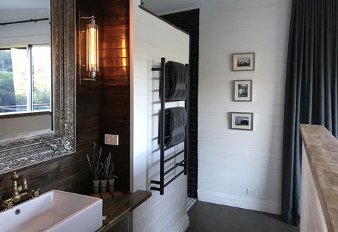 Amaroo Valley Springs - eAccommodation 11