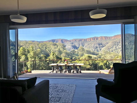 Amaroo Valley Springs - eAccommodation 4