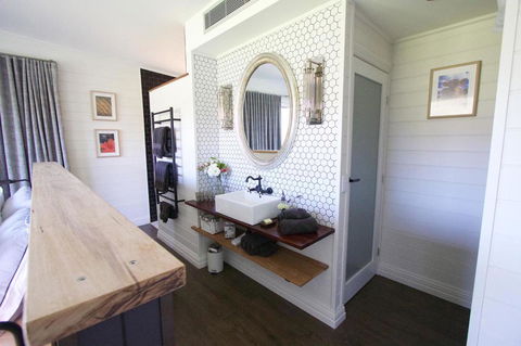 Amaroo Valley Springs - eAccommodation 37