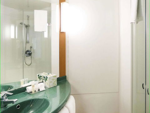 Ibis Thornleigh - eAccommodation 32