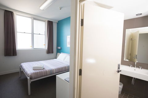 YHA Sydney Harbour - eAccommodation 5