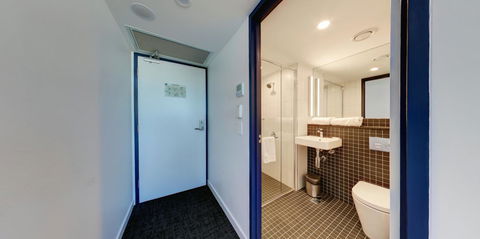 Ibis Budget Sydney Airport - eAccommodation 11