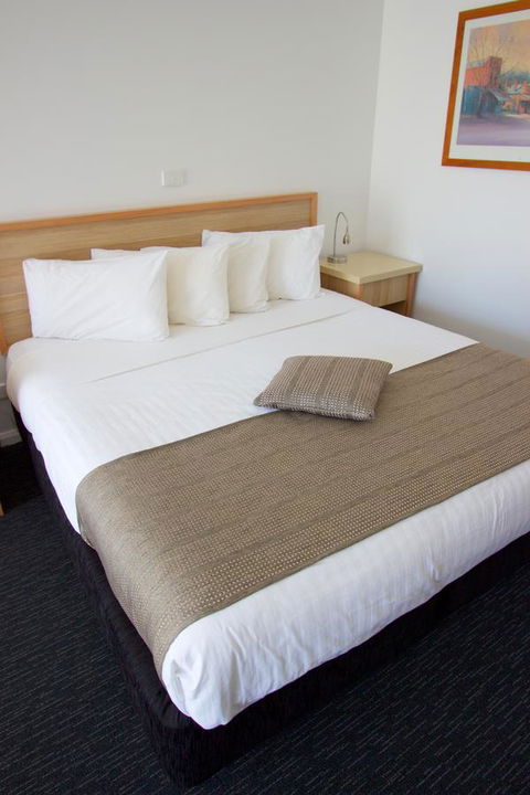Albury Paddlesteamer Motel - eAccommodation 32