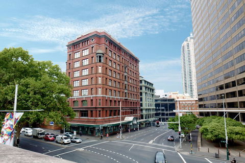 YHA Sydney Central - eAccommodation 0