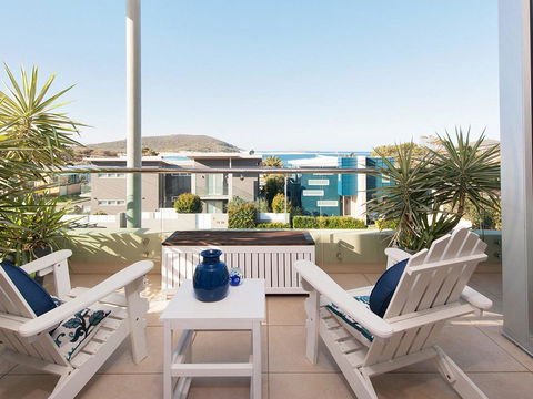 Blue View @ Fingal Bay - eAccommodation 6