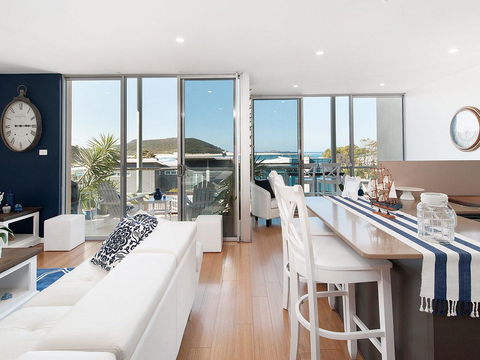 Blue View @ Fingal Bay - eAccommodation 1