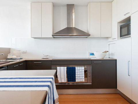 Blue View @ Fingal Bay - eAccommodation 15