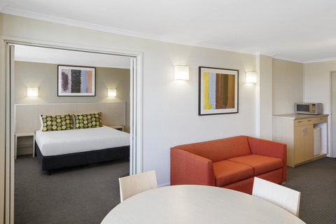 Mercure Newcastle - eAccommodation 9