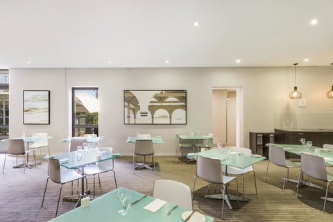 Mercure Newcastle - eAccommodation 13