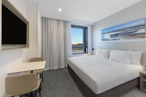 Travelodge Hotel Sydney Airport - eAccommodation 24