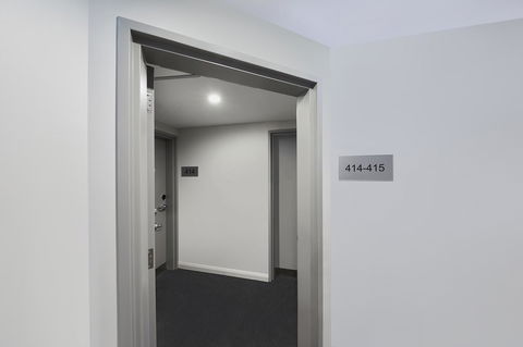 Travelodge Hotel Sydney Airport - eAccommodation 3