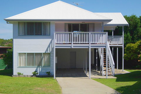 Anglesea, 17 Hodgson Street - eAccommodation 0