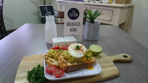 Adelong Motel - eAccommodation 1