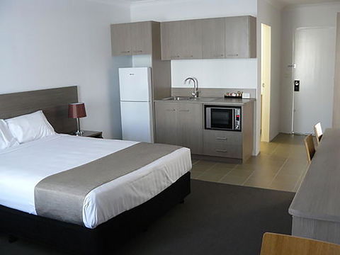 Adelong Motel - eAccommodation 8