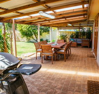 Sunbaker Beach House - eAccommodation