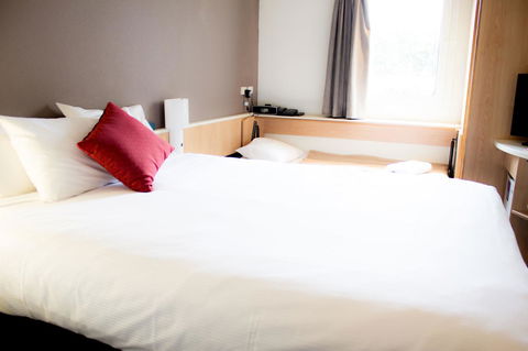 Ibis Newcastle - eAccommodation 2