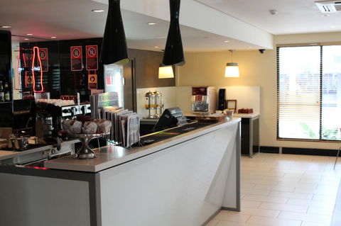 Ibis Newcastle - eAccommodation 7