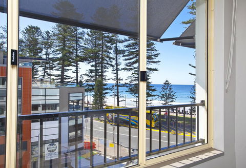 Manly Paradise Motel & Apartments - eAccommodation 12