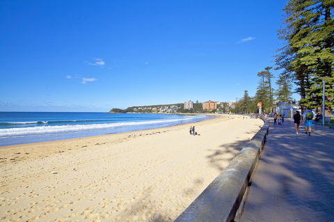 Manly Paradise Motel & Apartments - eAccommodation 3
