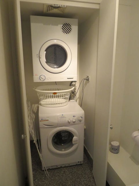 Manly Paradise Motel & Apartments - eAccommodation 24