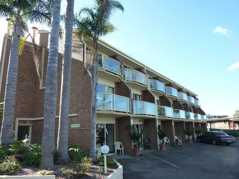 Sapphire Waters Motor Inn - eAccommodation 34