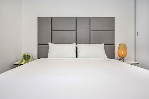 DD Apartments At International Convention Centre - eAccommodation 17