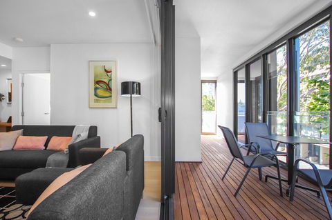 DD Apartments At International Convention Centre - eAccommodation 6