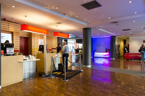 Ibis Sydney Darling Harbour - eAccommodation 24