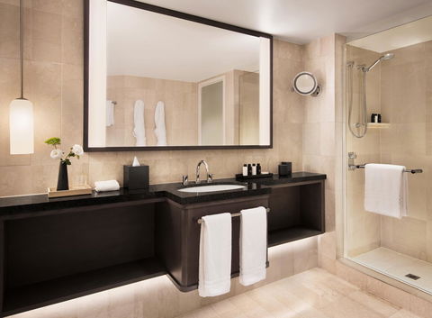 Four Seasons Hotel Sydney - eAccommodation 17