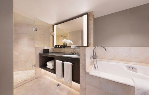Four Seasons Hotel Sydney - eAccommodation 8