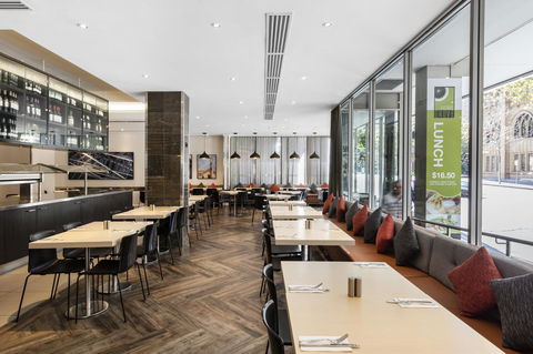 Novotel Sydney City Centre - eAccommodation 24