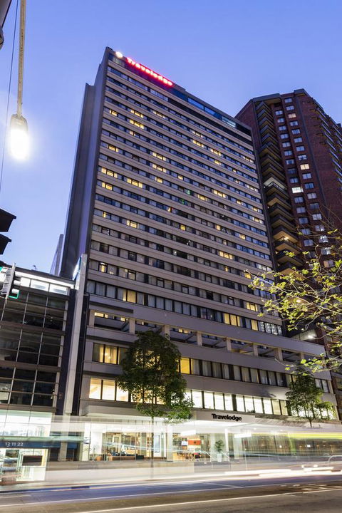 Novotel Sydney City Centre - eAccommodation 12