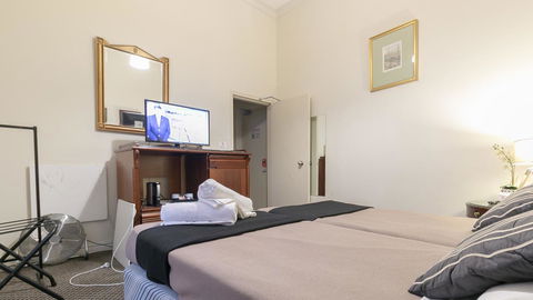 Woolbrokers Hotel - eAccommodation 32