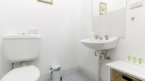 Woolbrokers Hotel - eAccommodation 30