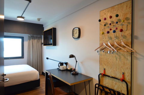 Ibis Budget Sydney East - eAccommodation 18