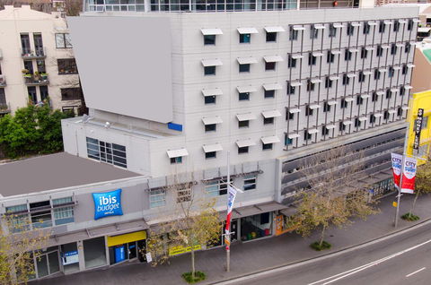 Ibis Budget Sydney East - eAccommodation 0