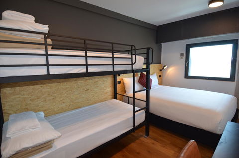 Ibis Budget Sydney East - eAccommodation 33