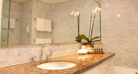 The Sebel Quay West Suites Sydney - eAccommodation 26
