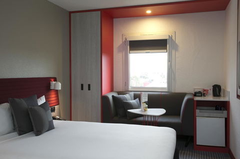 Ibis Sydney Airport - eAccommodation 10