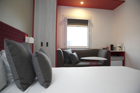 Ibis Sydney Airport - eAccommodation 0